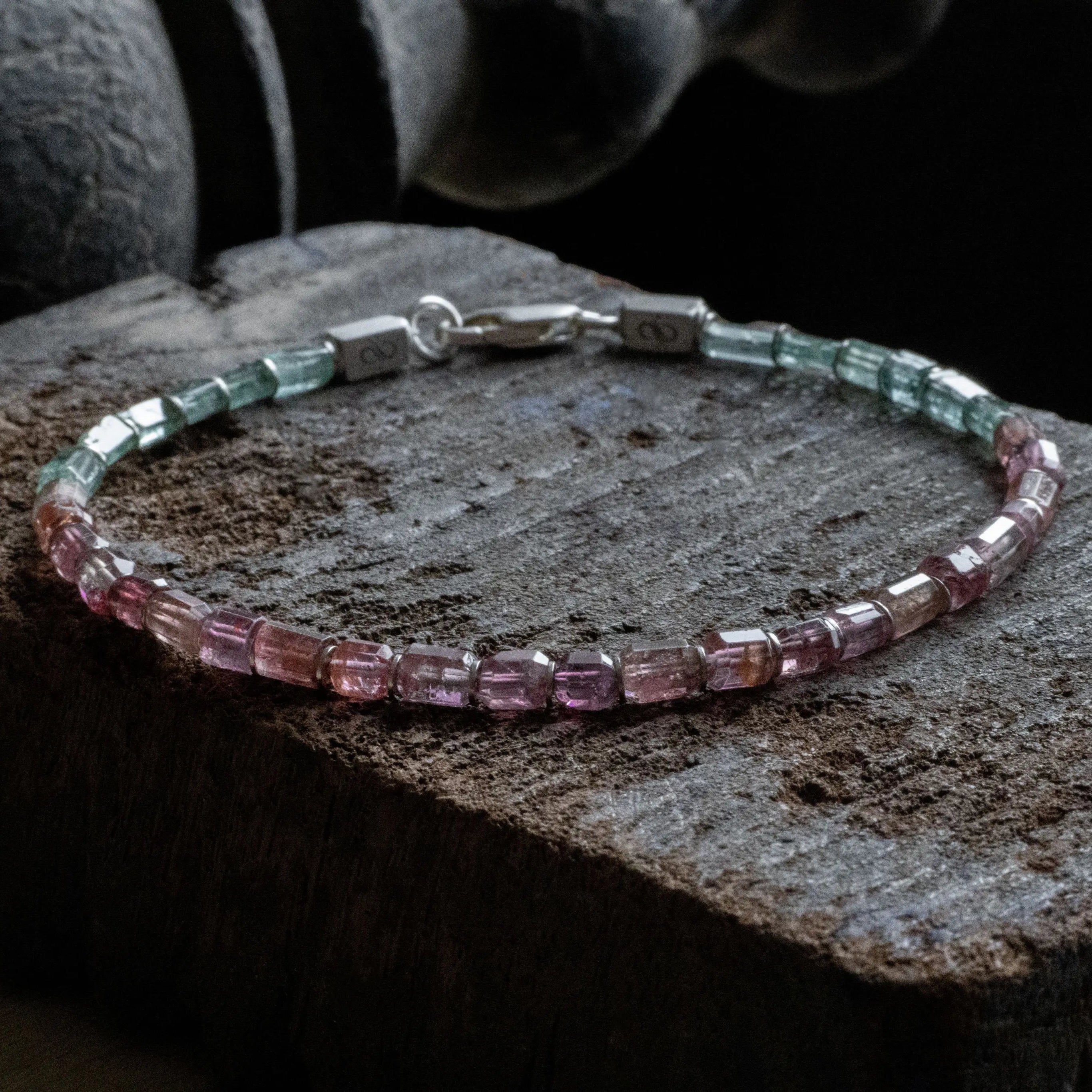 Emerald - Pink Tourmaline Bracelet XVI (2-4mm)