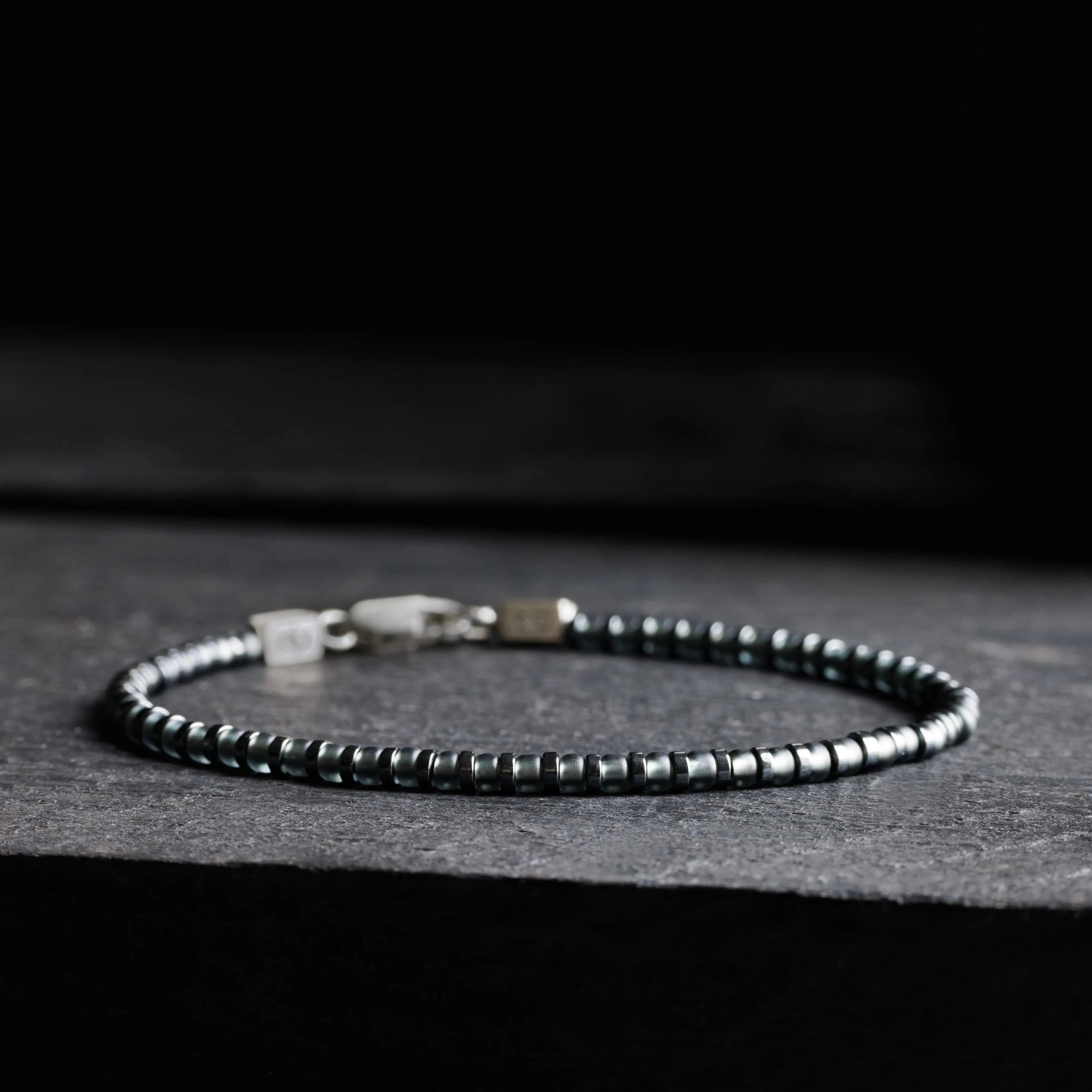 Hematite - Silver Grey Bracelet I (3mm) de