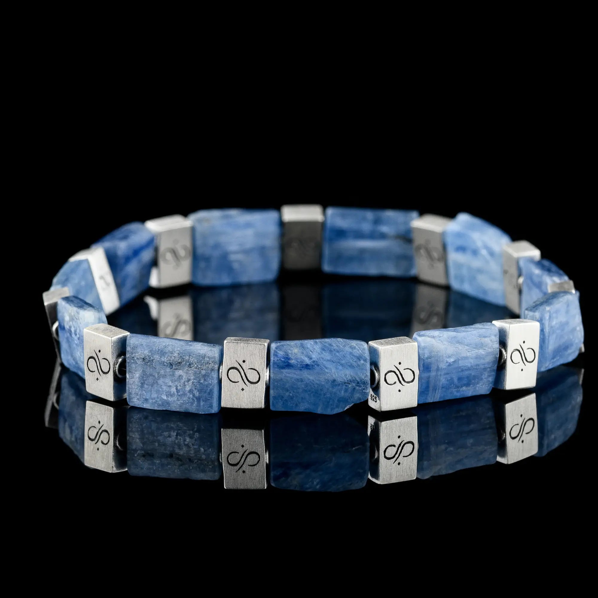 Kyanite Bracelet VIII (8mm)