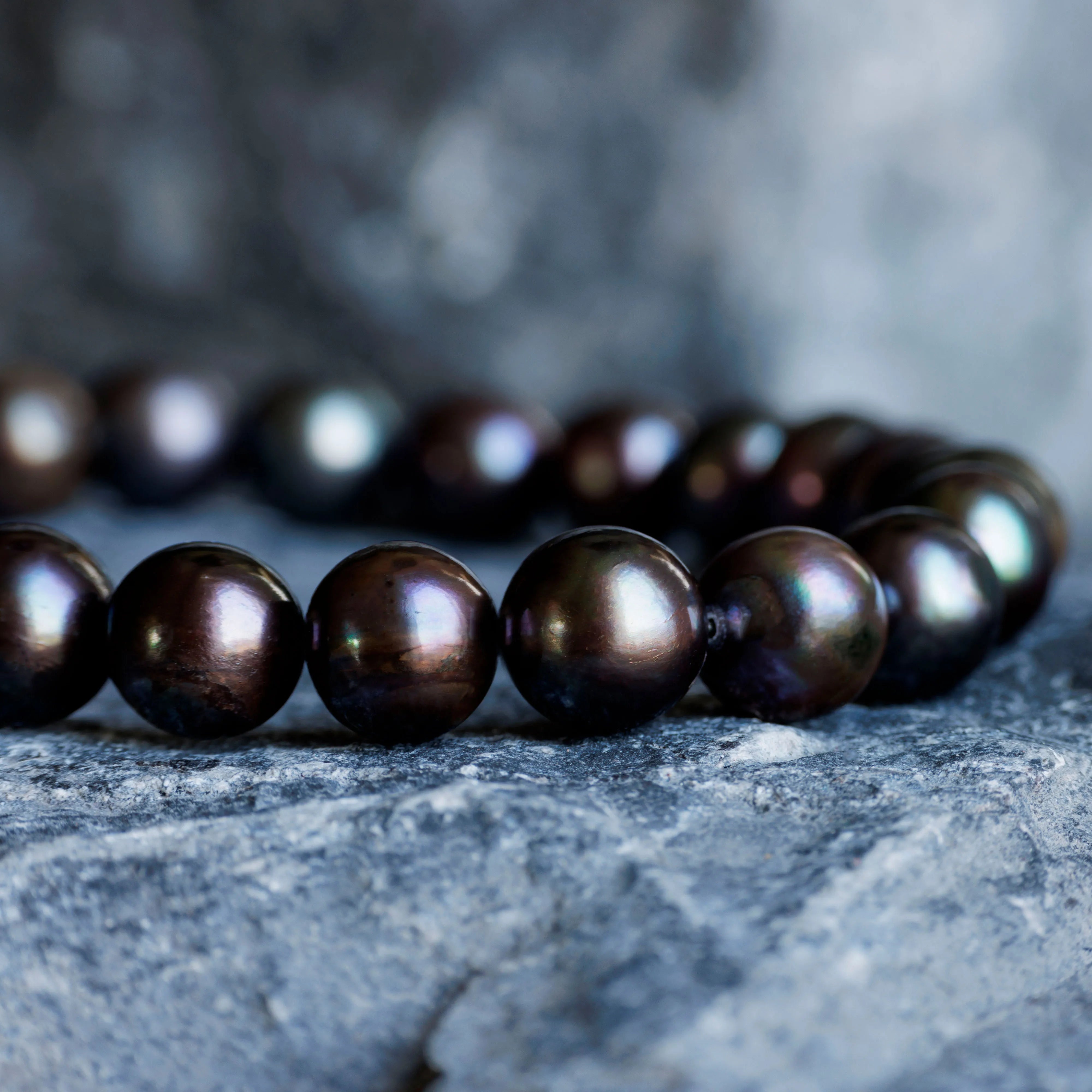 Peacock Black Pearl Bracelet II (9mm)