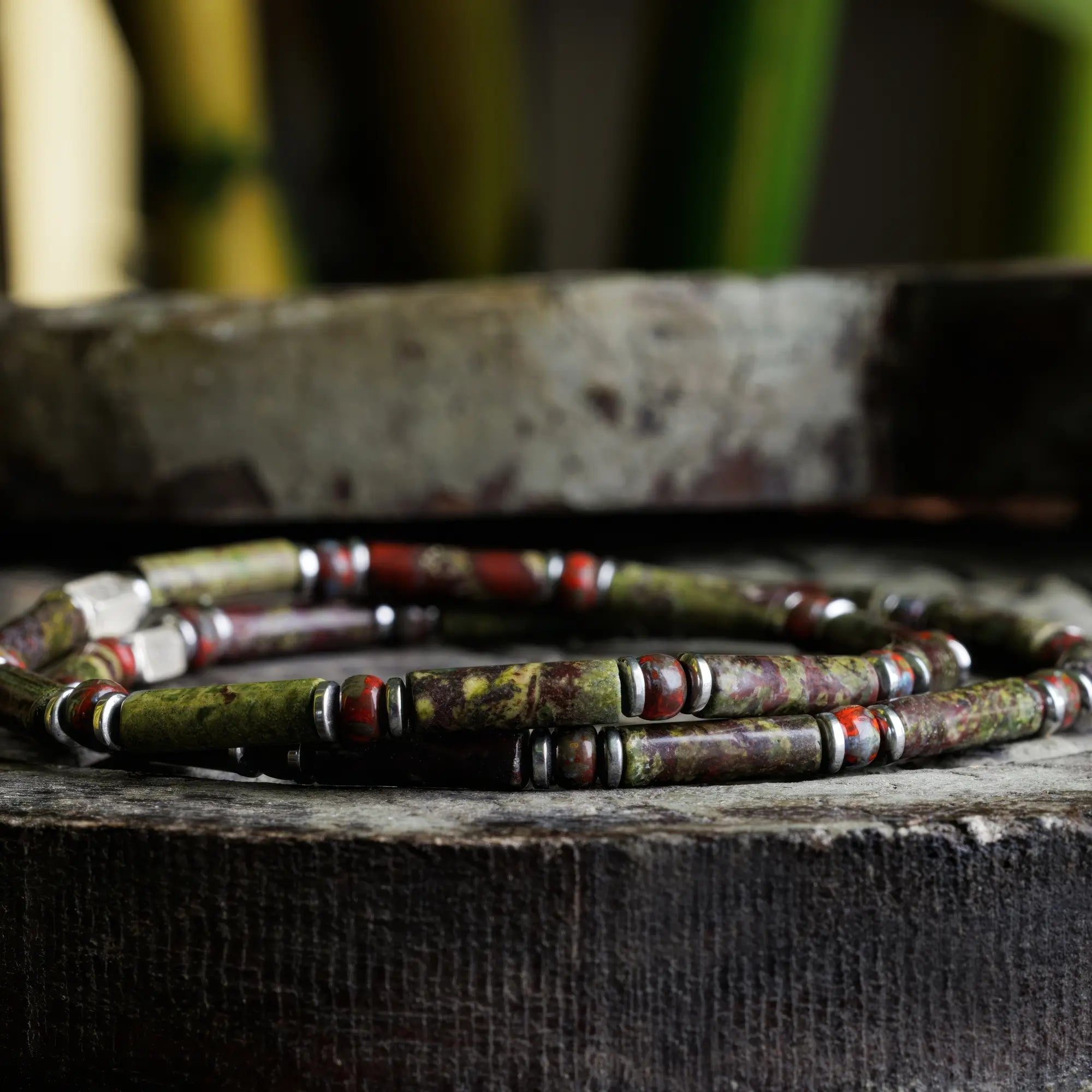 Dragon Blood Jasper V (4mm)