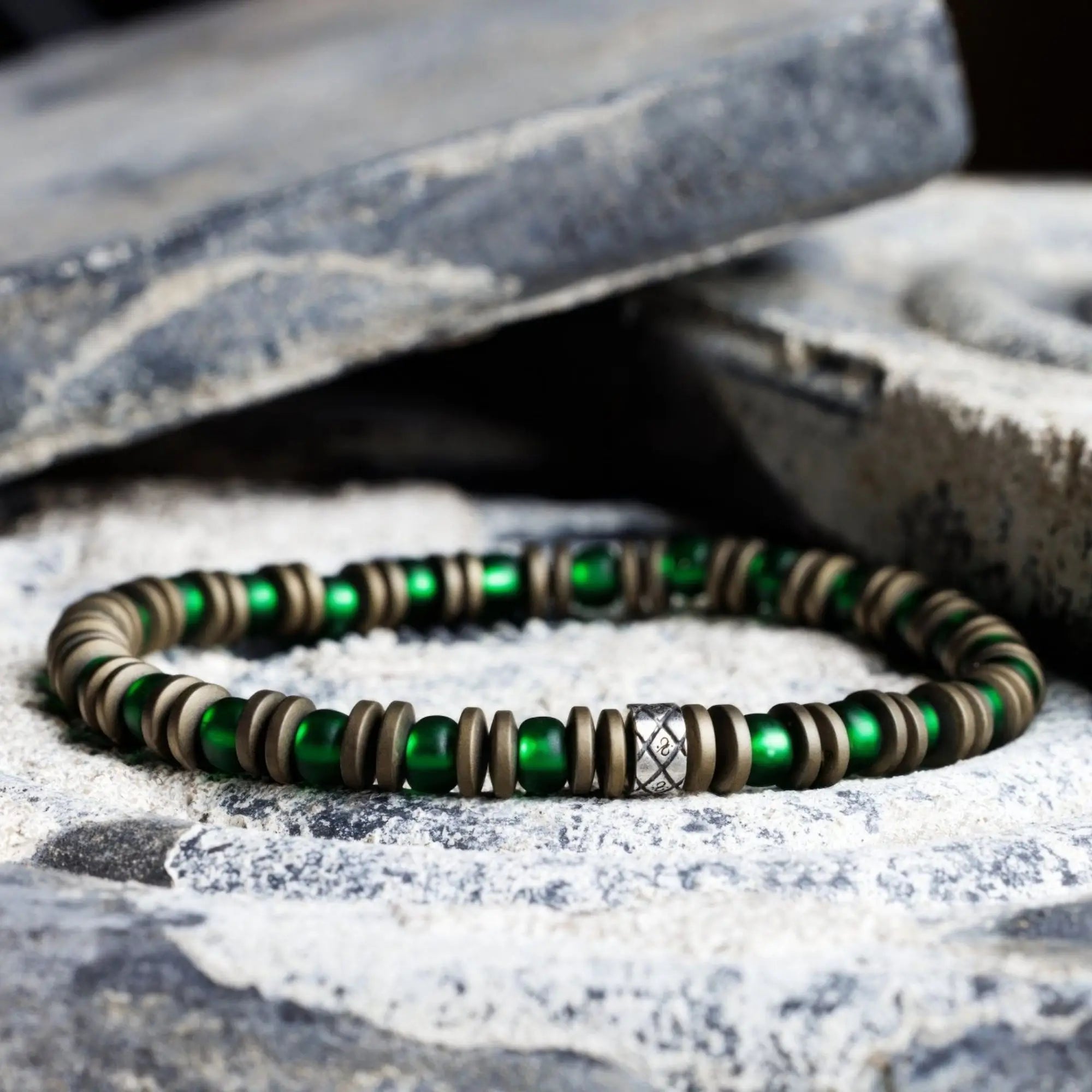 Hematite Bronze Bracelet IV (6mm)