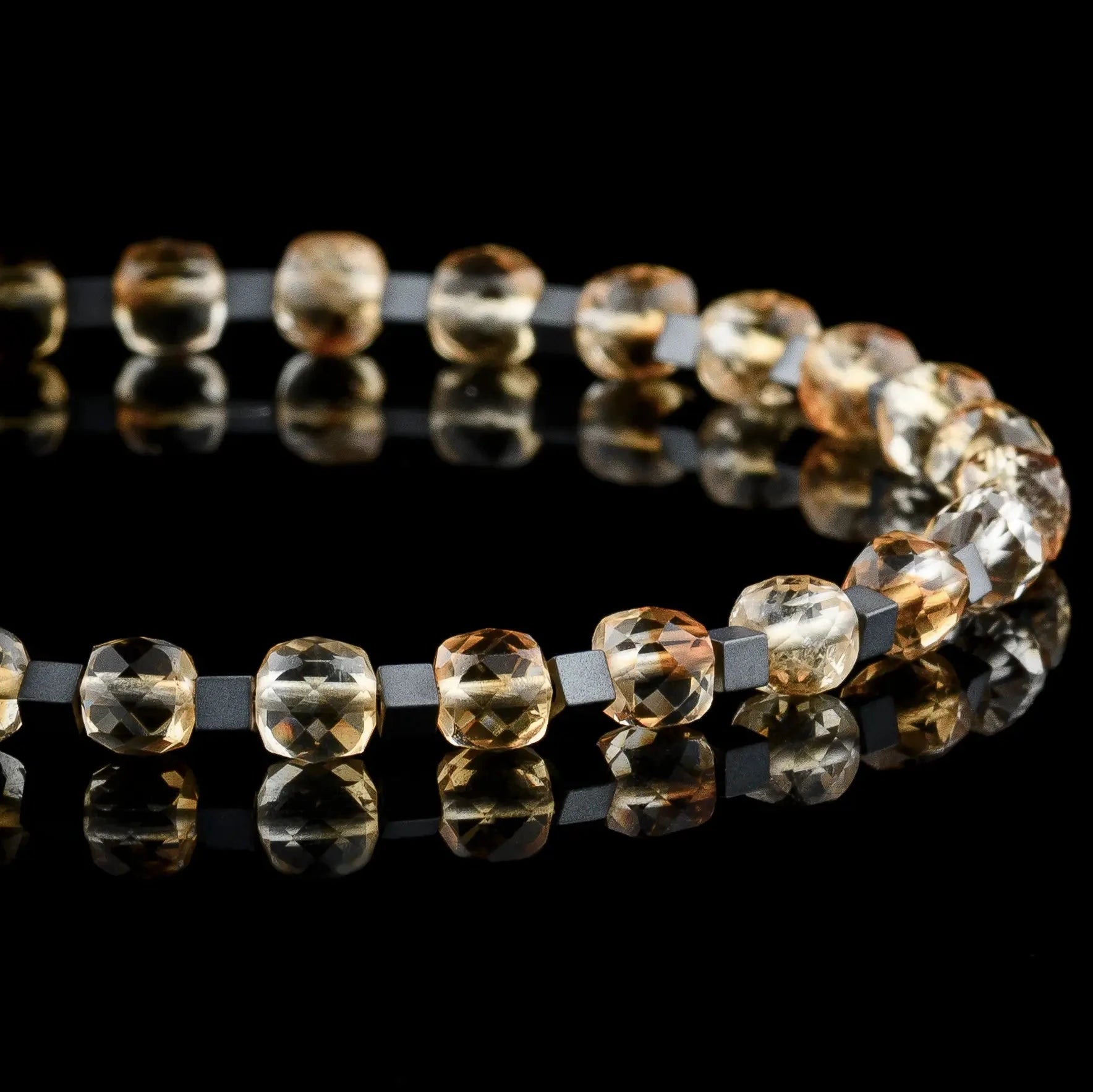 Citrine Cube Bracelet XII (4mm)