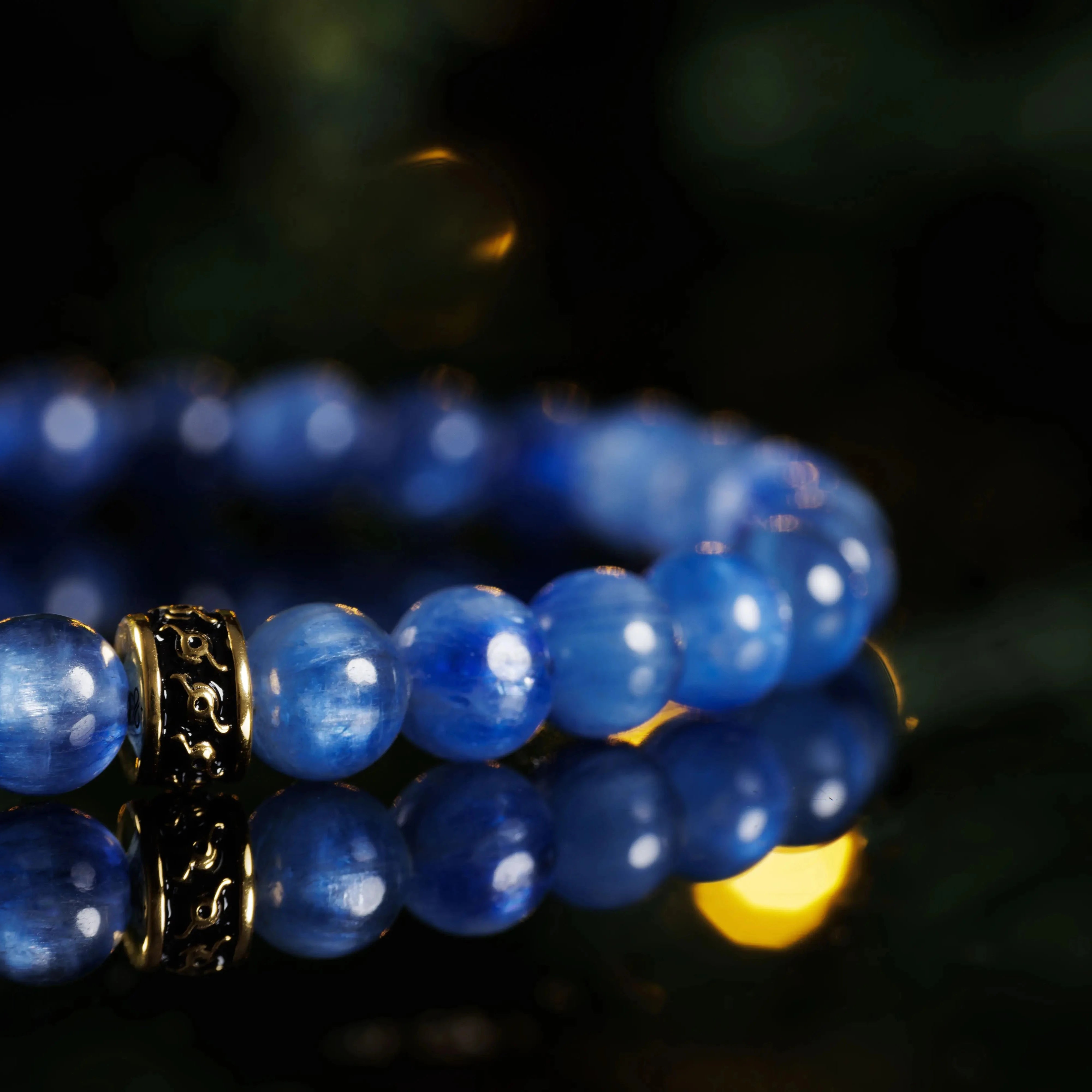 Kyanite Gold Bracelet I (6mm)