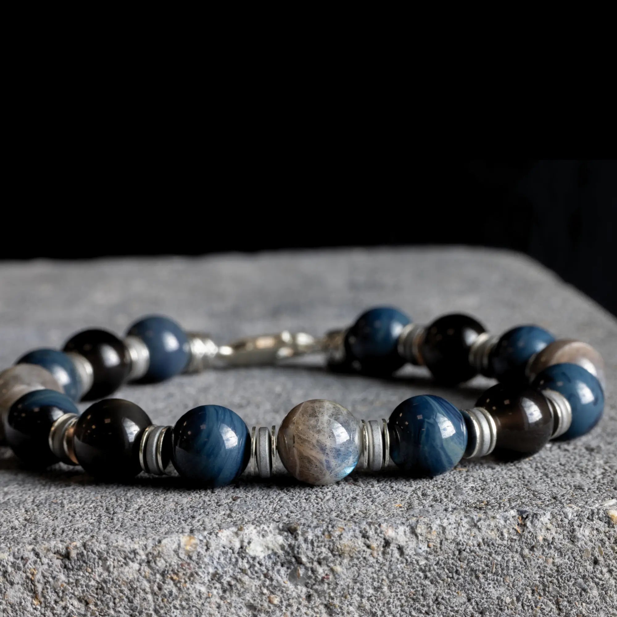 Iced Obsidian - Sieberstein - Banded Labradorite Bracelet II (10mm)