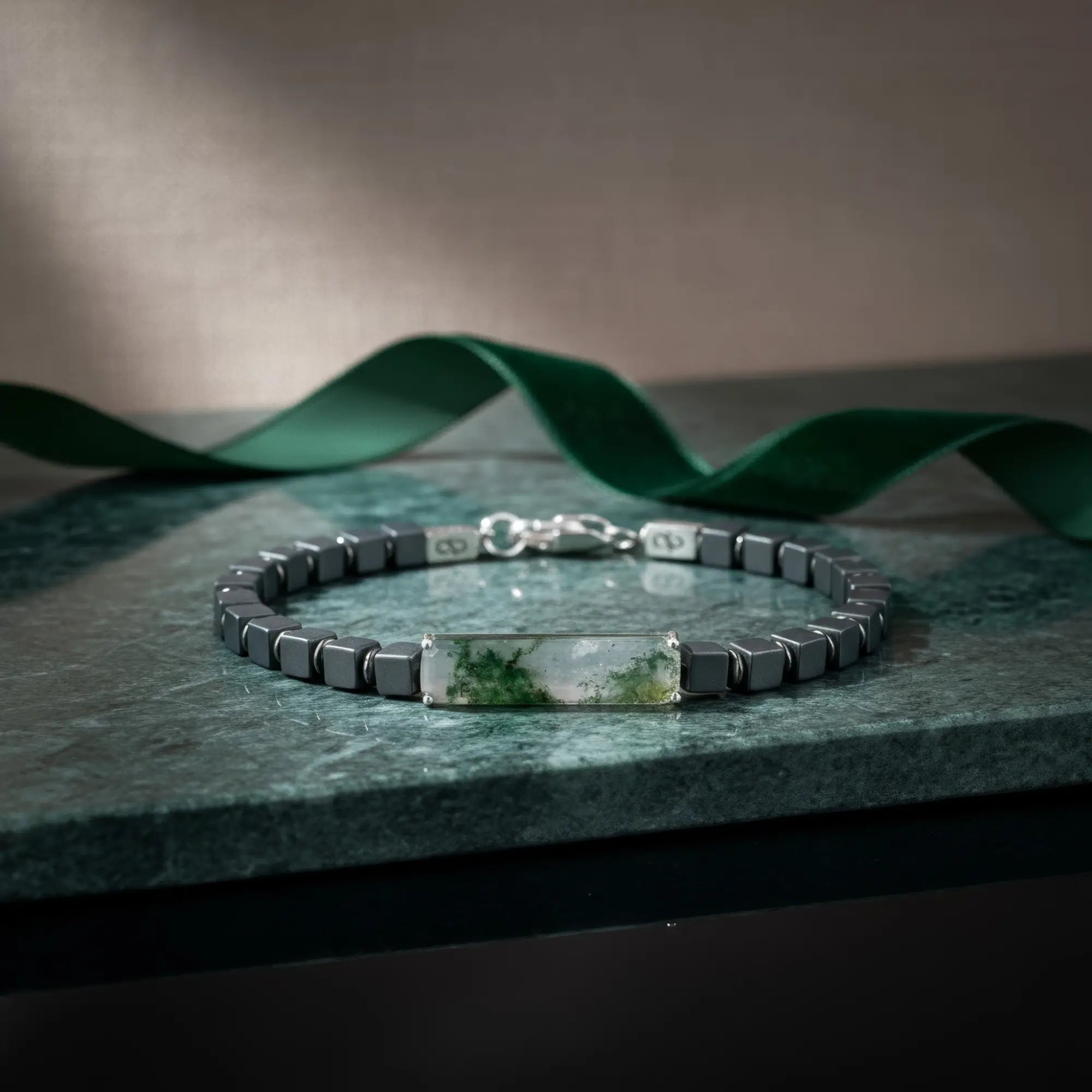Moss Agate - Hematite Cube Bracelet I (4-6mm)