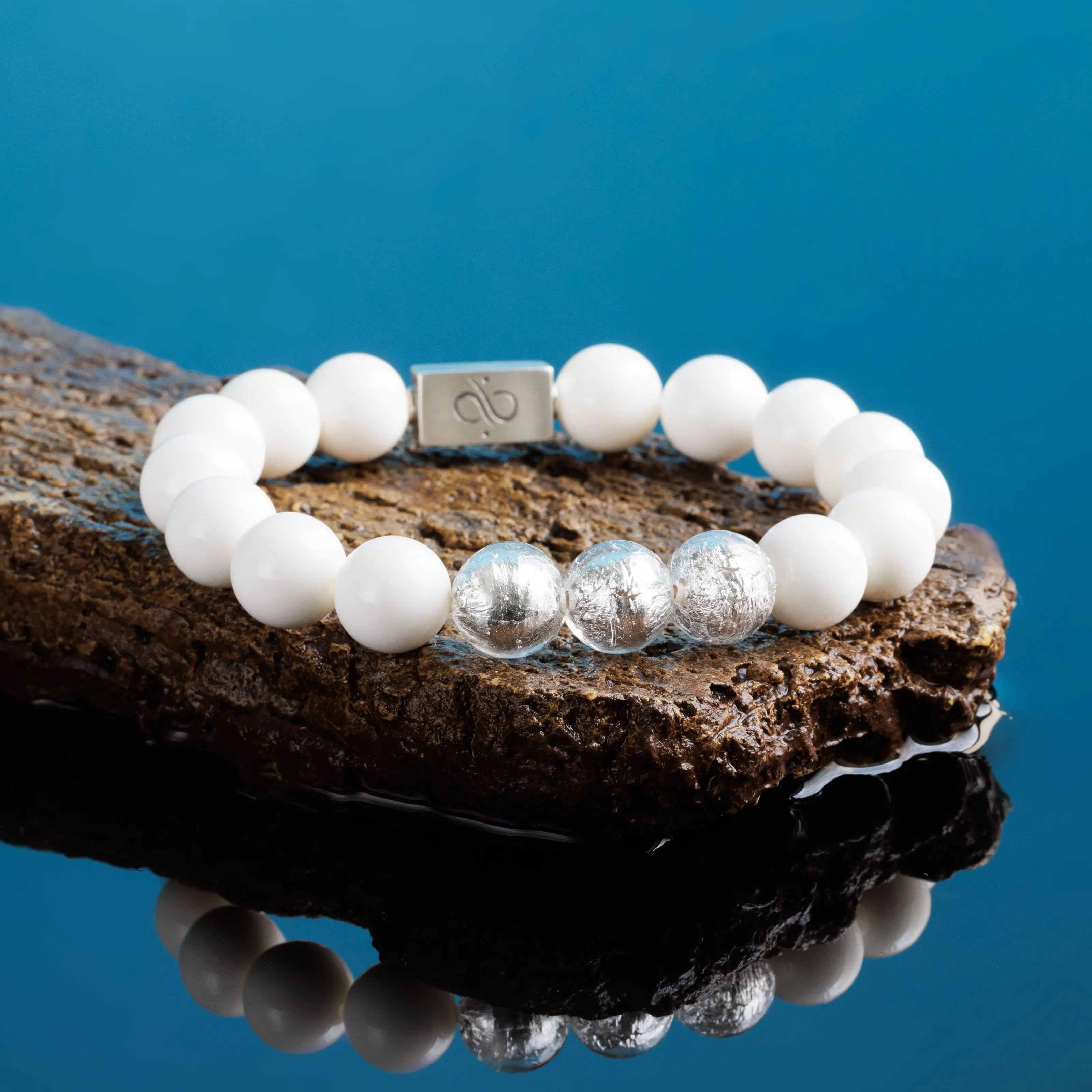 White Murano - Tridacna Bracelet I (12mm)