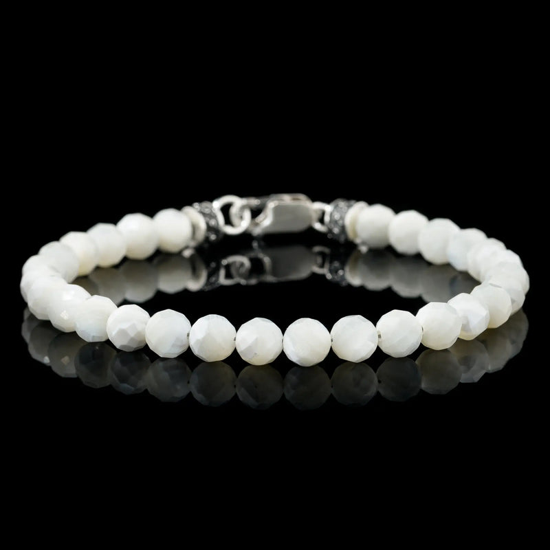 Mother of pearl bracelet for men. 6mm iridescent nacre beads. Aurum Brothers.