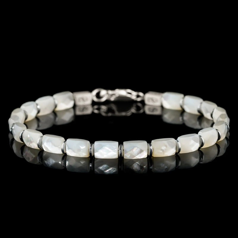 Silver lip oyster bracelet for men. 7x5mm shell tiles. Aurum Brothers.