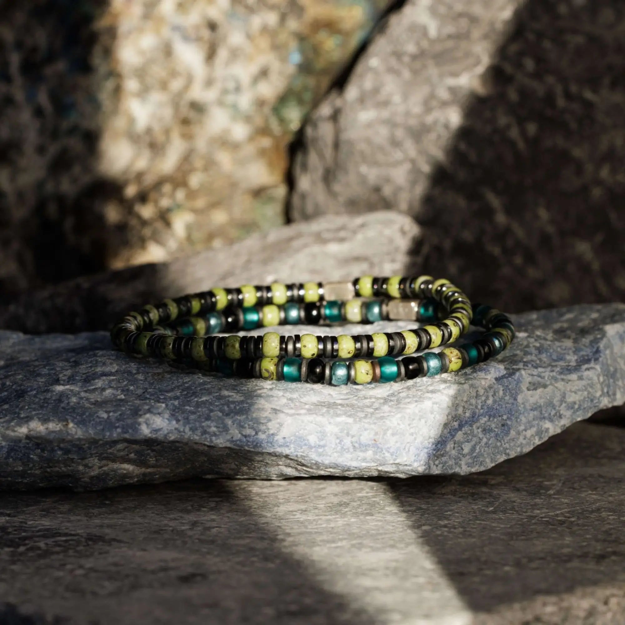 Hematite - Light Green Bracelet XII (4mm)