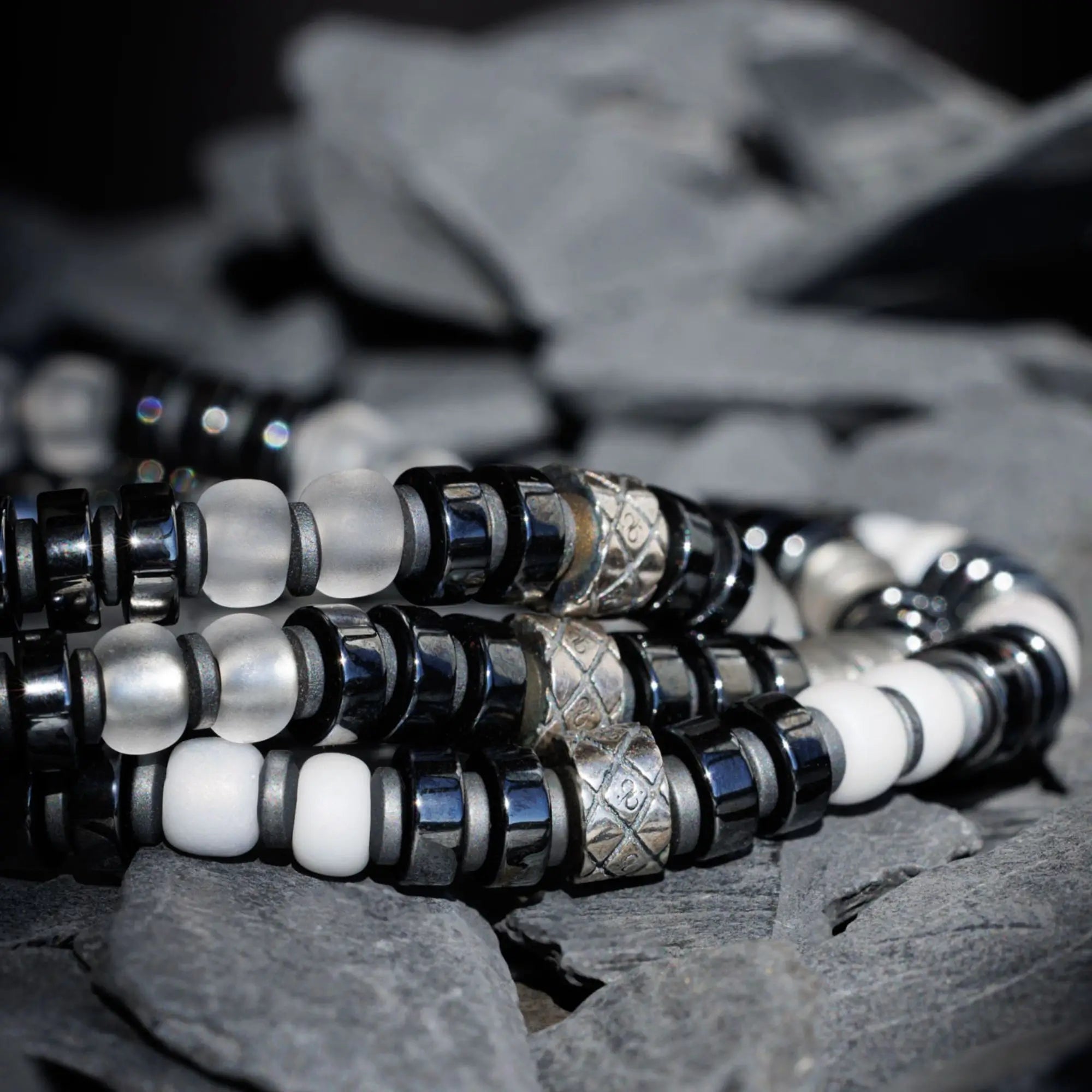 Dark Hematite White Bracelet I (6mm)