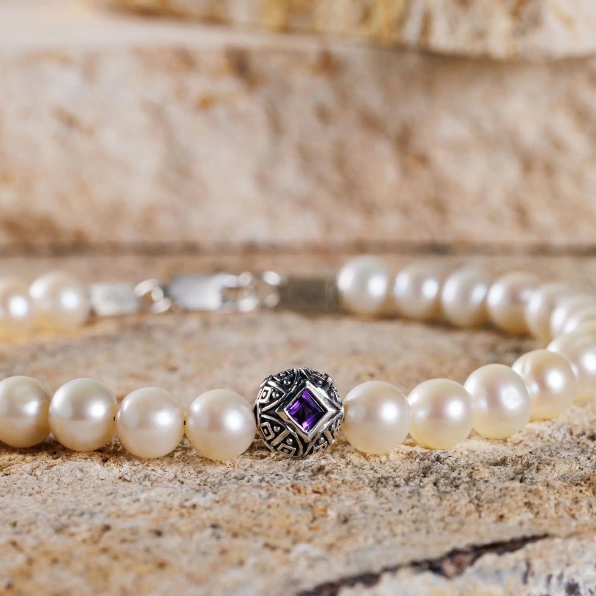 Paladin Amethyst - Pearl Bracelet I (8mm)