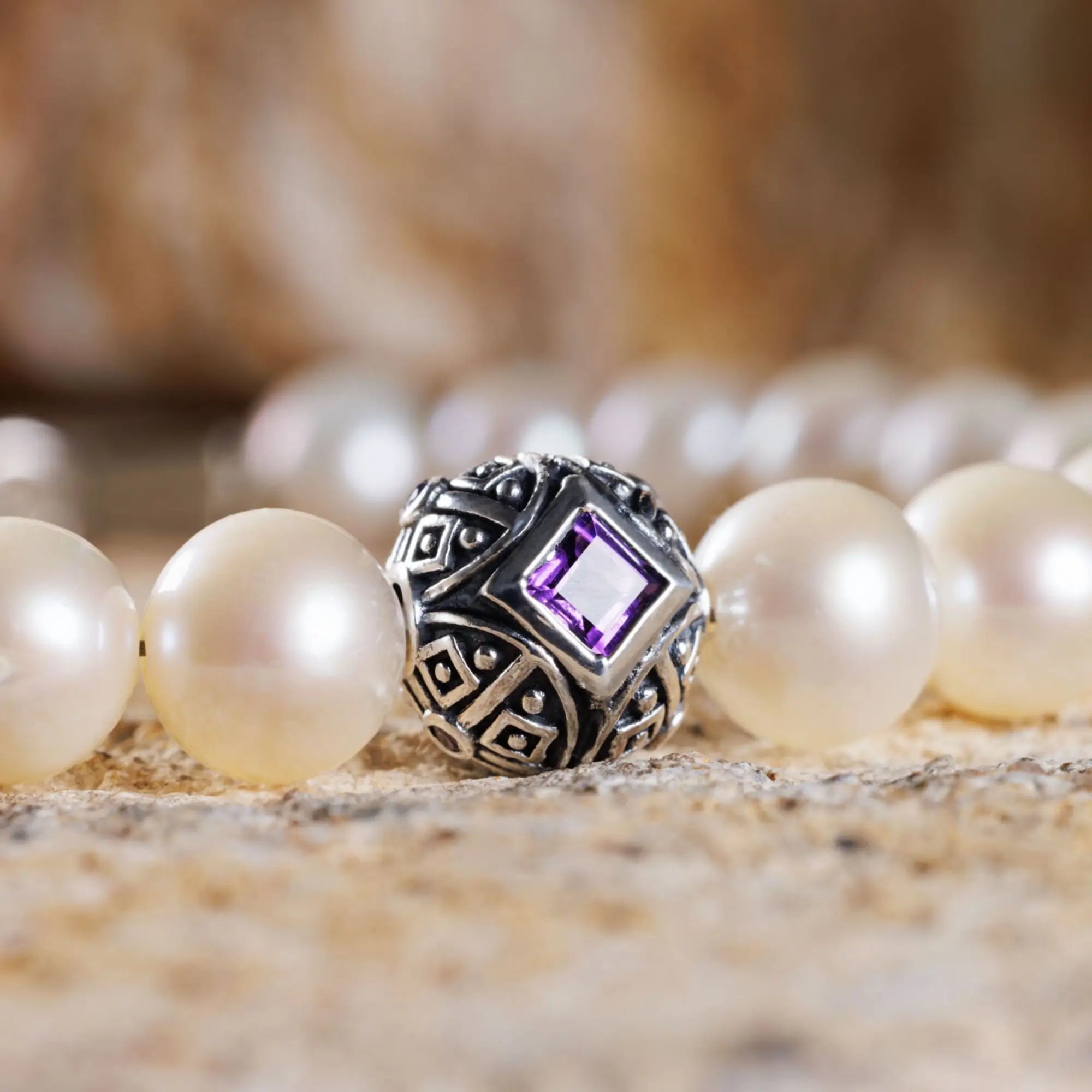 Paladin Amethyst - Pearl Bracelet I (8mm)